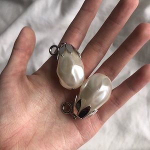 Pearl charms